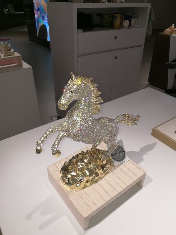 Kristall-Pferd mit Swarovski-Steinen